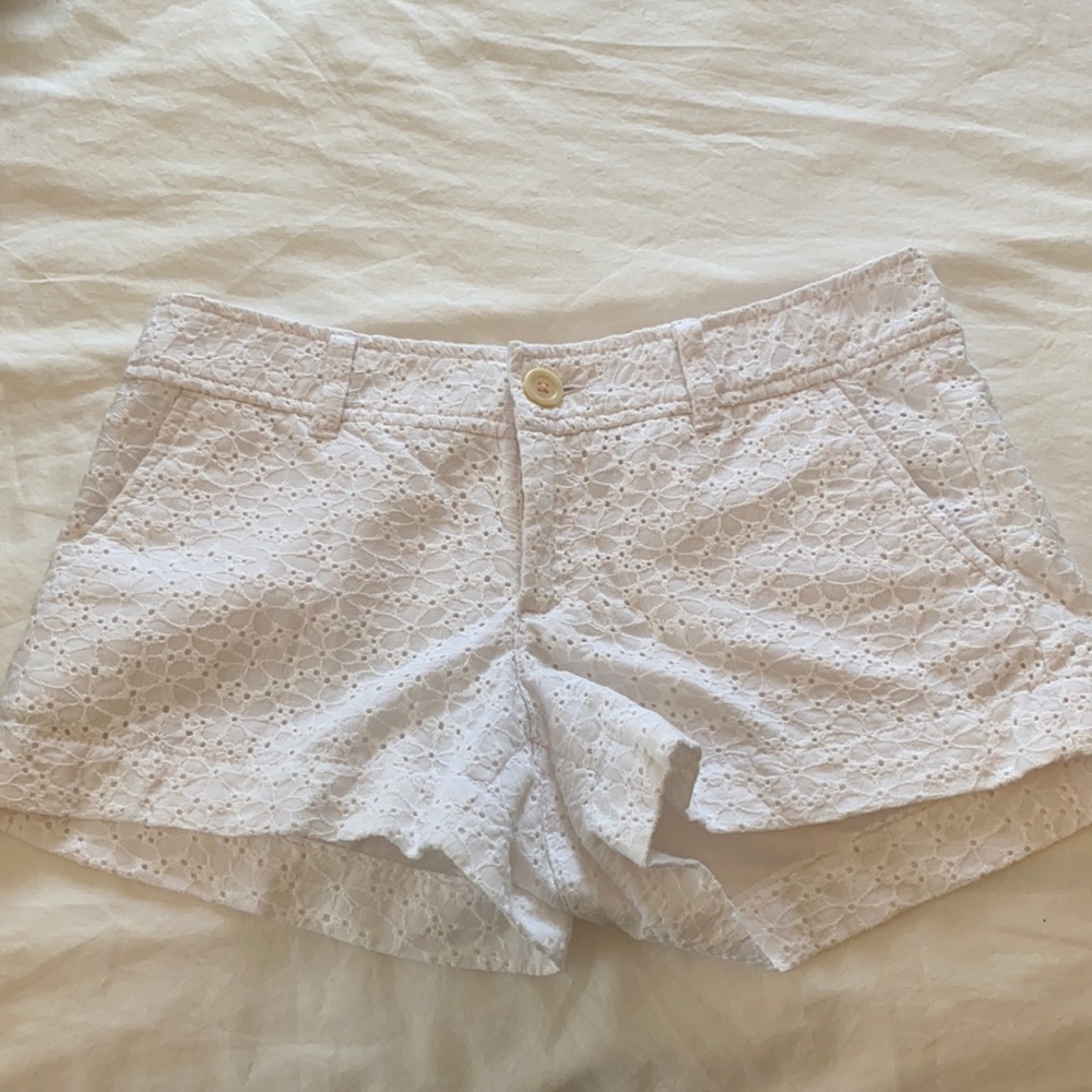 LILLY PULITZER WALSH SHORT SIZE 2